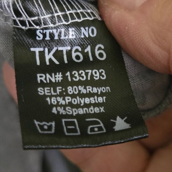 POL Charcoal Leopard Print Mixed Media Bohemian Top Size L - Picture 7 of 7